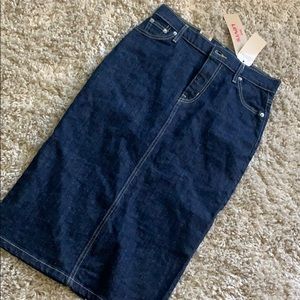 Levi's Icon Jean Denim Skirt (midi)